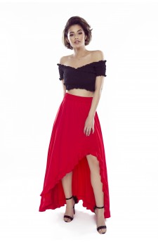 Skirt with frills and an elongated back